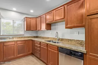 Photo #2: 6246561 Listing