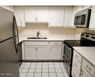 Photo #6: 6246579 Listing