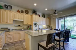 Photo #5: 6247138 Listing 