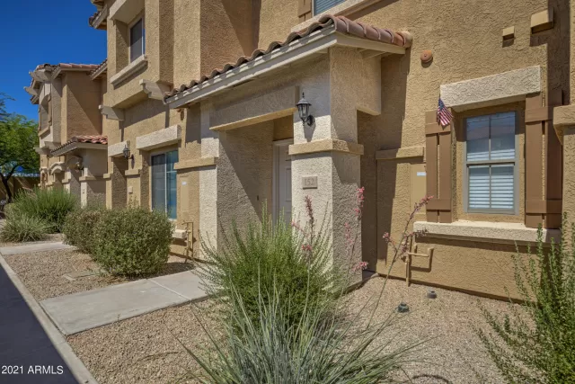 MLS: 6247442 Condo For Sale