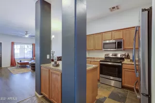 Photo #5: 6247442 Listing