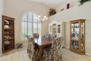 Photo #4: 6247448 Listing