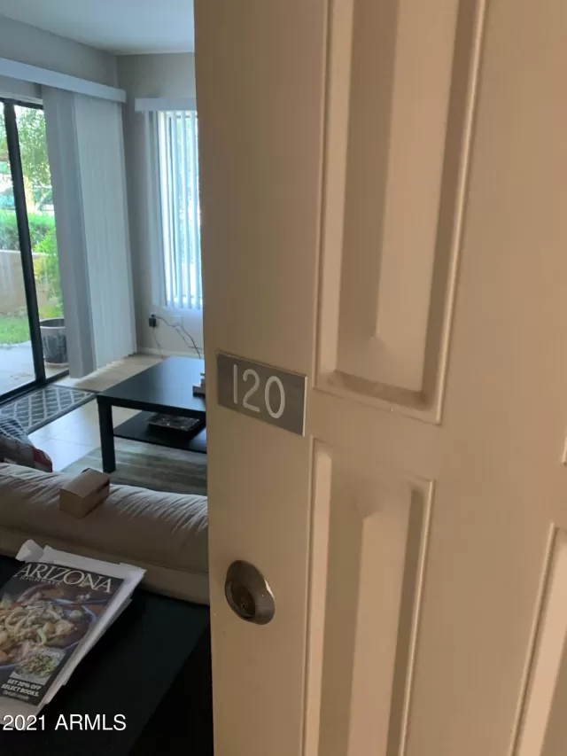 MLS: 6247453 Condo For Sale