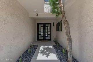 Photo #1: 6248037 Listing 