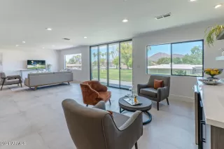Photo #6: 6248037 Listing 