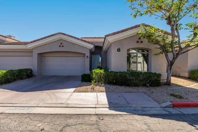 MLS: 6248137 Condo For Sale