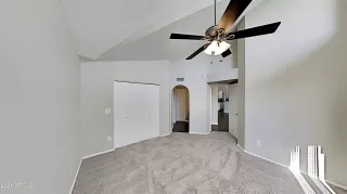 Photo #6: 6248352 Listing
