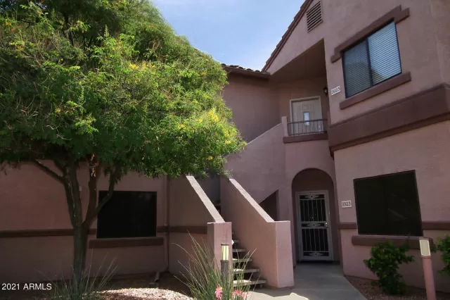 MLS: 6248392 Condo For Sale