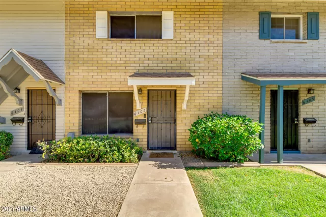 MLS: 6248518 Condo For Sale