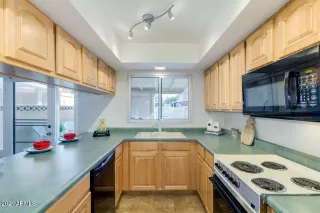 Photo #4: 6248518 Listing