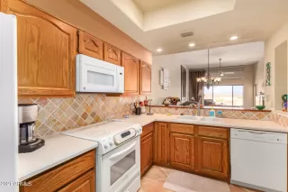 Photo #6: 6248622 Listing