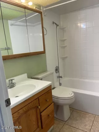 Photo #6: 6248731 Listing