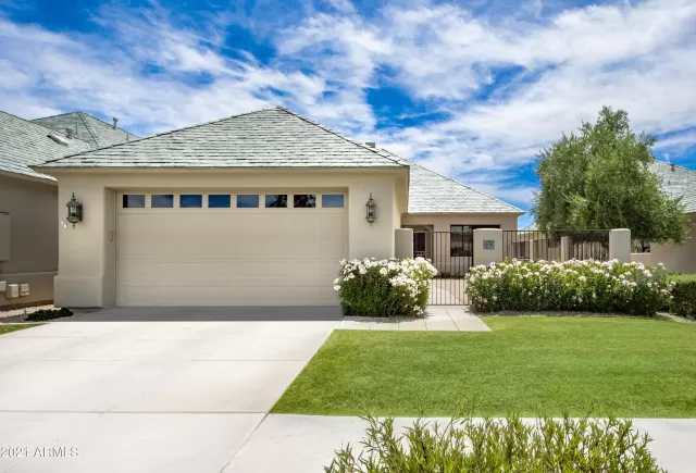 MLS: 6248815 Condo For Sale