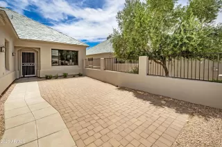 Photo #4: 6248815 Listing