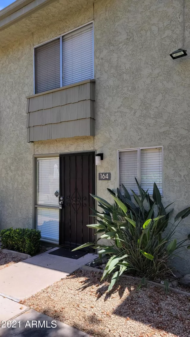 MLS: 6248886 Condo For Sale