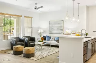 Photo #5: 6249188 Listing 