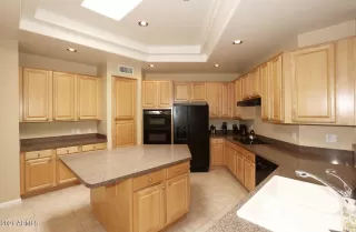 Photo #6: 6249222 Listing