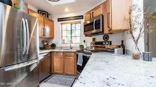 Photo #5: 6249226 Listing