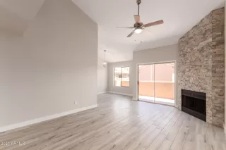 Photo #2: 6249251 Listing 