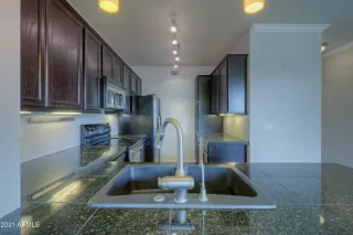 Photo #5: 6249353 Listing