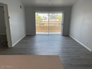 Photo #4: 6249372 Listing