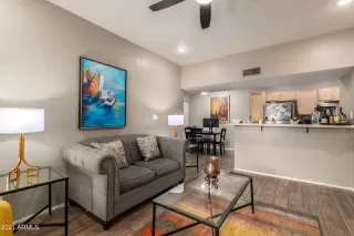 Photo #2: 6249488 Listing 