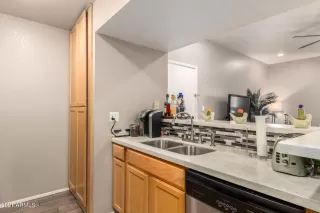 Photo #3: 6249488 Listing 