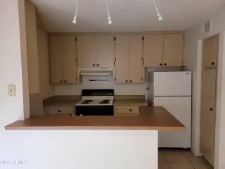 Photo #4: 6249539 Listing