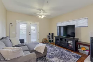 Photo #3: 6249541 Listing