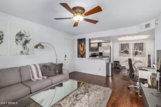 Photo #4: 6249564 Listing