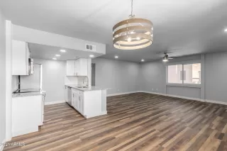 Photo #1: 6249695 Listing