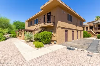 Photo #2: 6249695 Listing