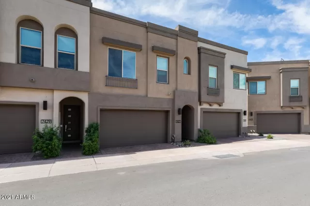 MLS: 6249757 Condo For Sale