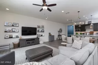 Photo #2: 6249757 Listing