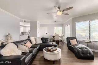 Photo #5: 6249789 Listing 