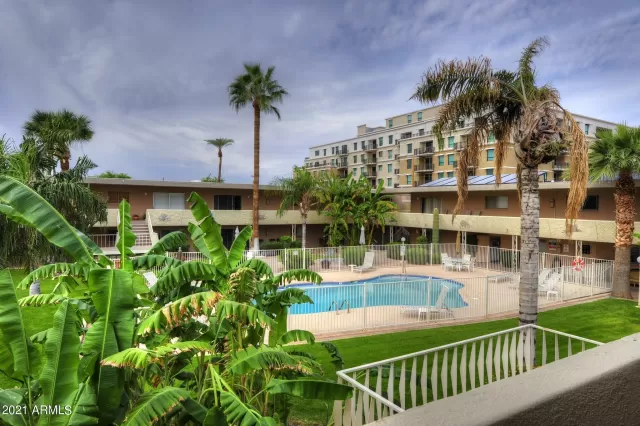 MLS: 6249857 Condo For Sale