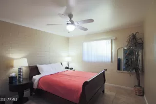 Photo #6: 6249857 Listing