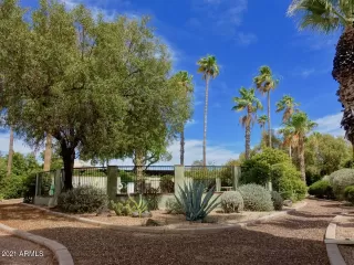 Photo #6: 6249862 Listing