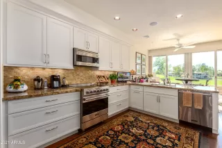 Photo #6: 6250037 Listing