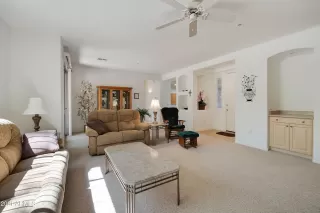 Photo #5: 6250339 Listing 