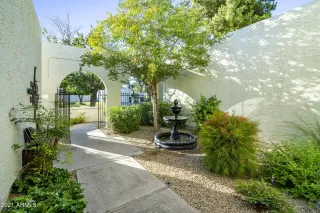 Photo #4: 6250392 Listing