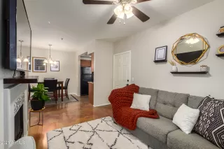 Photo #3: 6250658 Listing