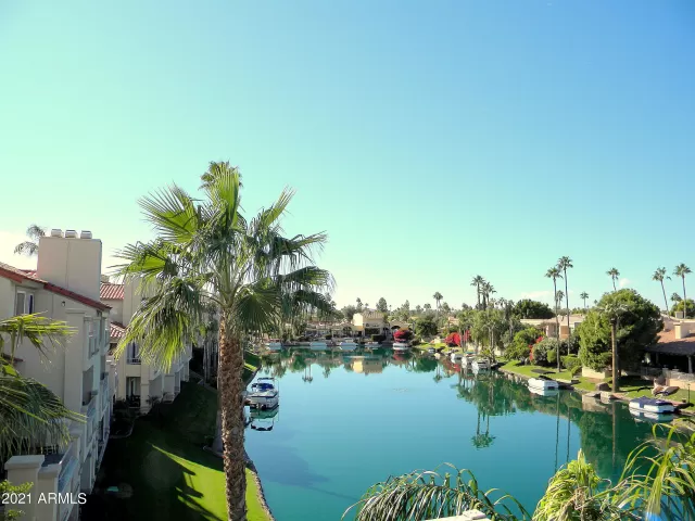 MLS: 6250891 Condo For Sale