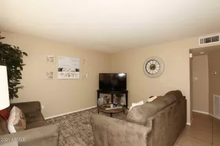 Photo #2: 6251072 Listing