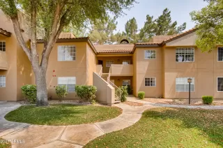 Photo #2: 6251093 Listing