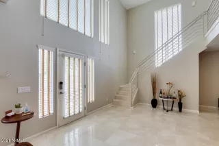 Photo #5: 6251142 Listing