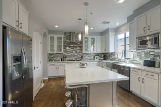 Photo #6: 6251159 Listing 