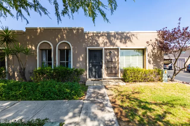 MLS: 6251197 Condo For Sale