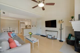 Photo #2: 6251617 Listing