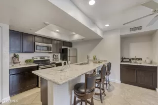 Photo #1: 6251803 Listing 